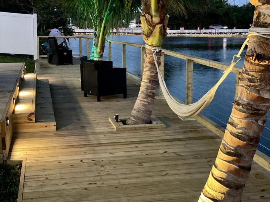5-Star Lakefront Oasis In Hollywood-Hard Rock Casino Fort Lauderdale Exterior foto