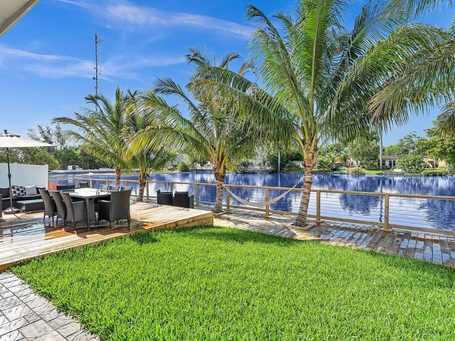5-Star Lakefront Oasis In Hollywood-Hard Rock Casino Fort Lauderdale Exterior foto