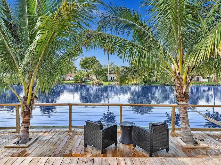 5-Star Lakefront Oasis In Hollywood-Hard Rock Casino Fort Lauderdale Exterior foto
