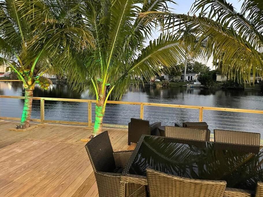 5-Star Lakefront Oasis In Hollywood-Hard Rock Casino Fort Lauderdale Exterior foto